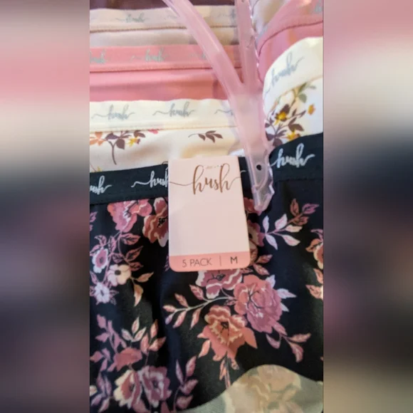 NWT 5 pack, Hush - Quality Underwear In Floral And Solid. Medium. - Picture 3 of 8